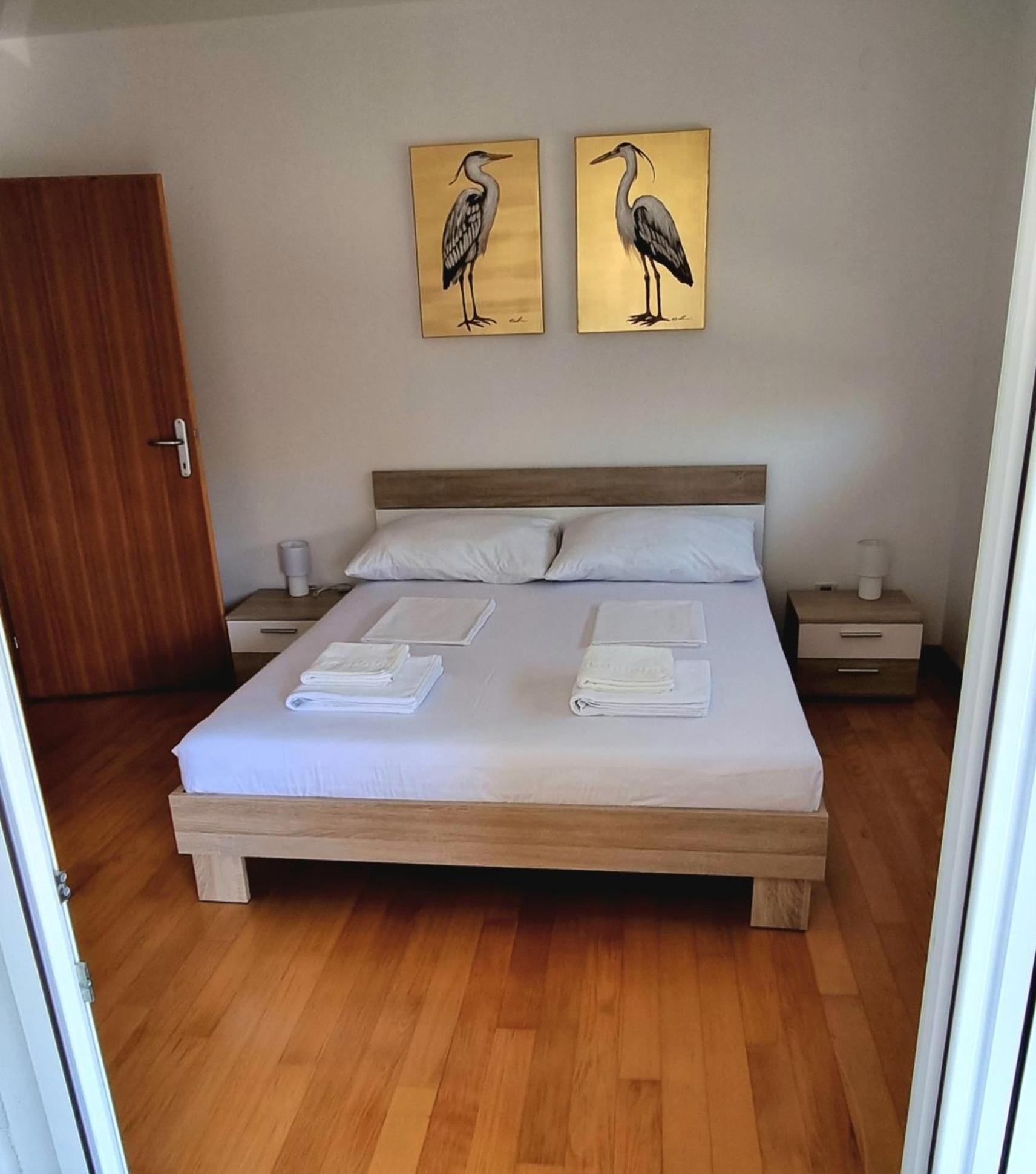 Apartmani Sunce I More 普莱曼图拉 外观 照片