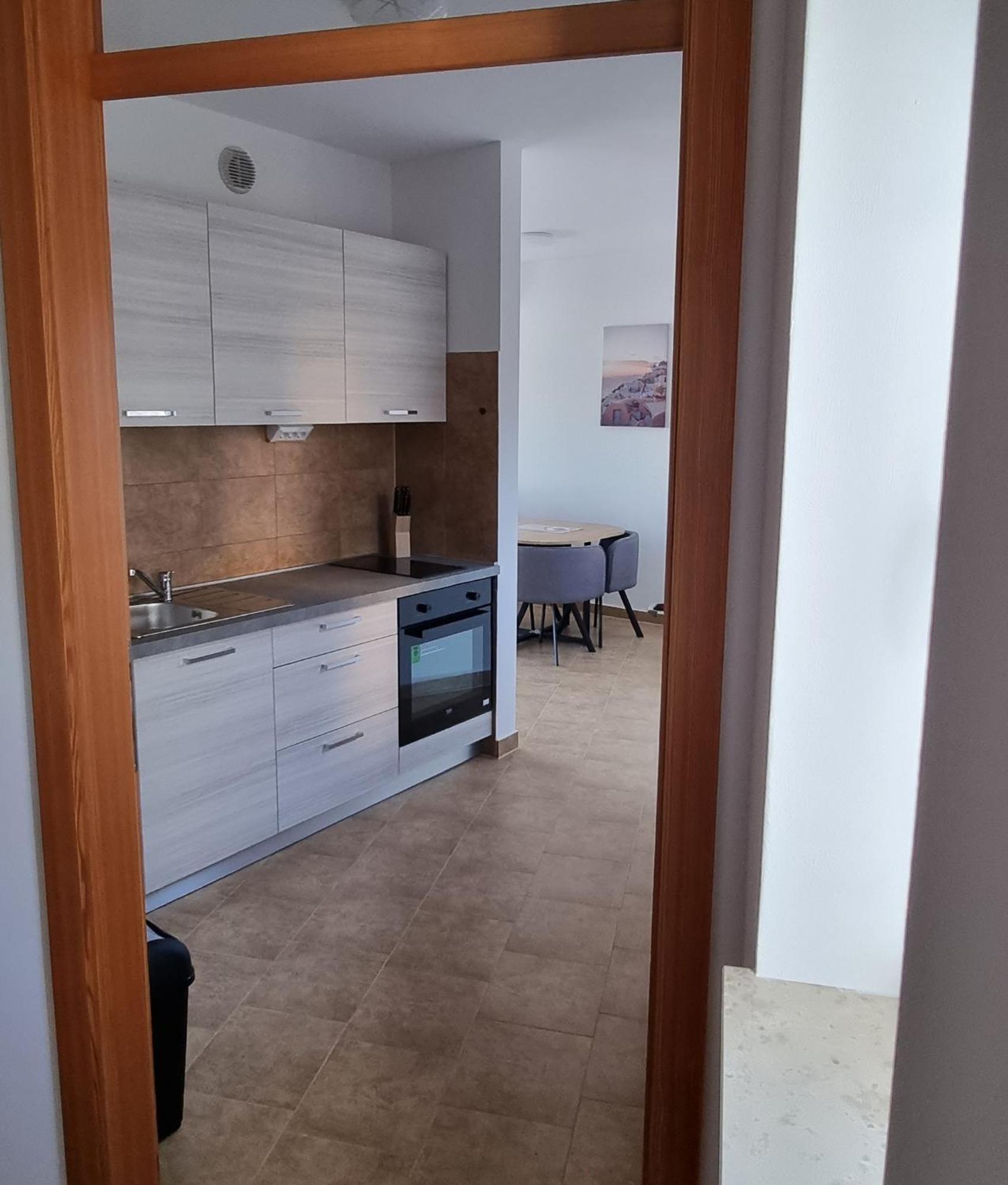Apartmani Sunce I More 普莱曼图拉 外观 照片