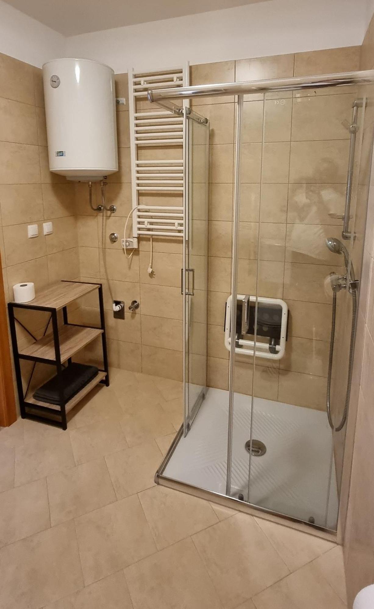 Apartmani Sunce I More 普莱曼图拉 外观 照片